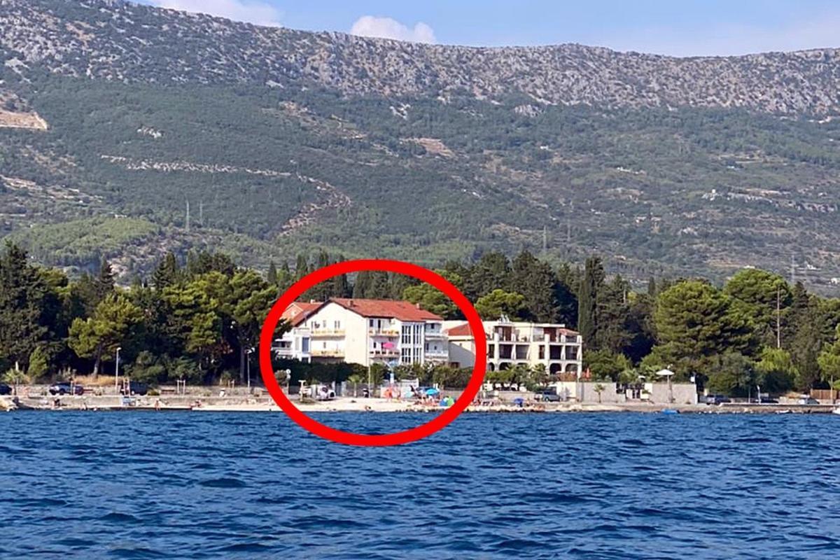 By The Sea Kastel Stari, - 19810 Apartment